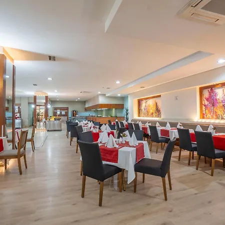 Side Breeze Hotel